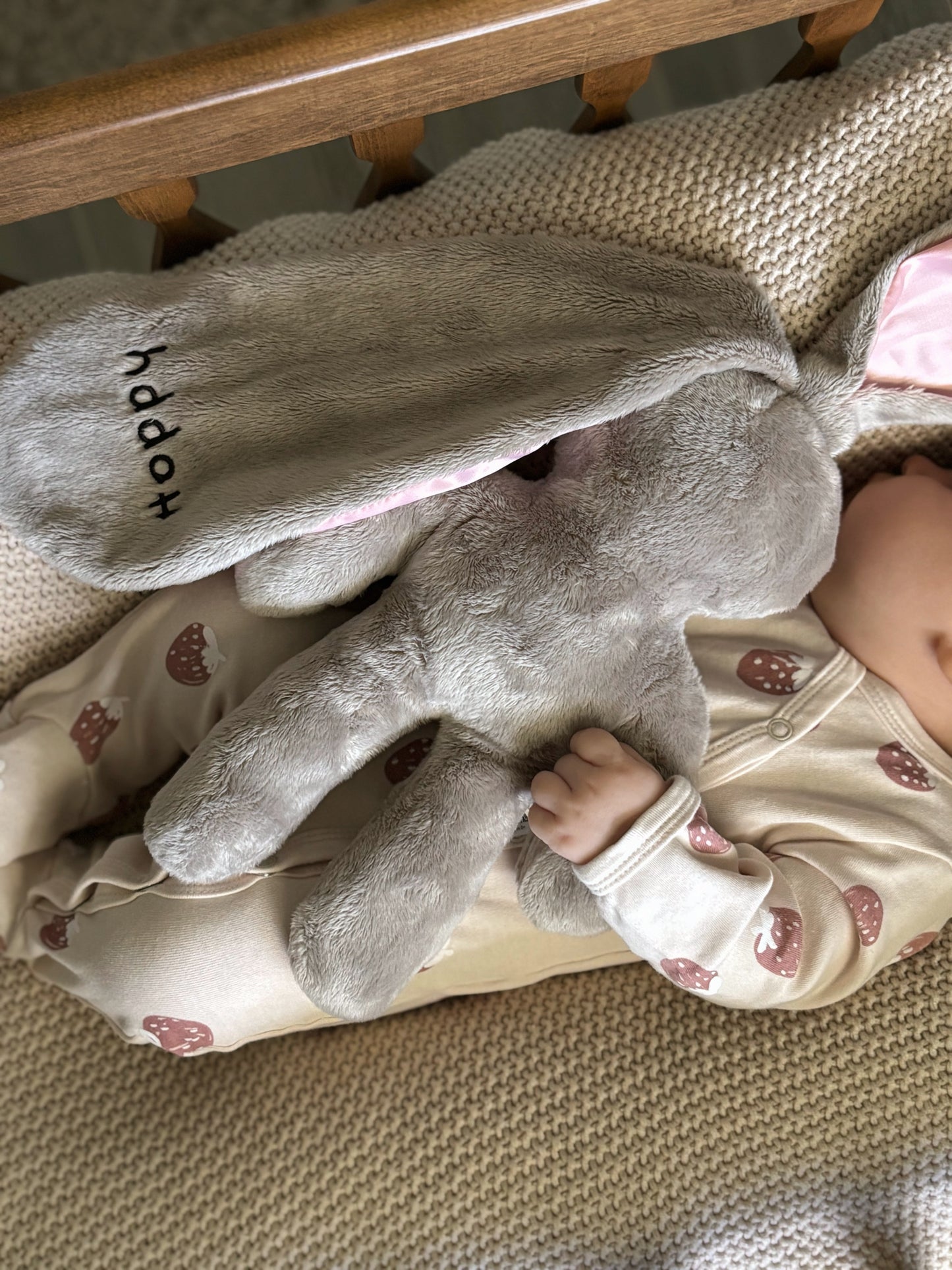 Blush Hoppy – Comfort Lovey Bunny
